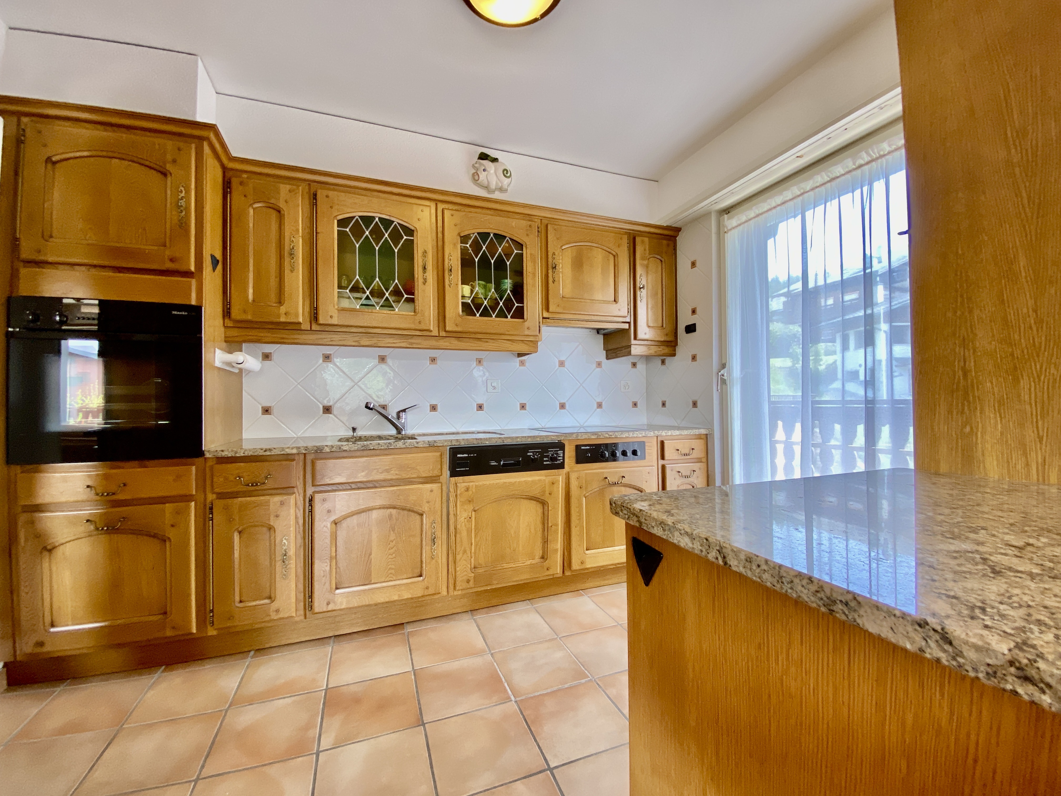 SUNIMMO CRANSMONTANA ZU VERMIETEN TO RENT APPARTEMENT APPARTMENT WALLIS WALLIS SCHWEIZ SWITZERLAND PROPERTIE